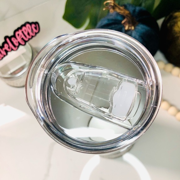 Custom 20oz CLEVELAND Sports Vintage Tumbler 🏀⚾️ - Picture 7 of 7